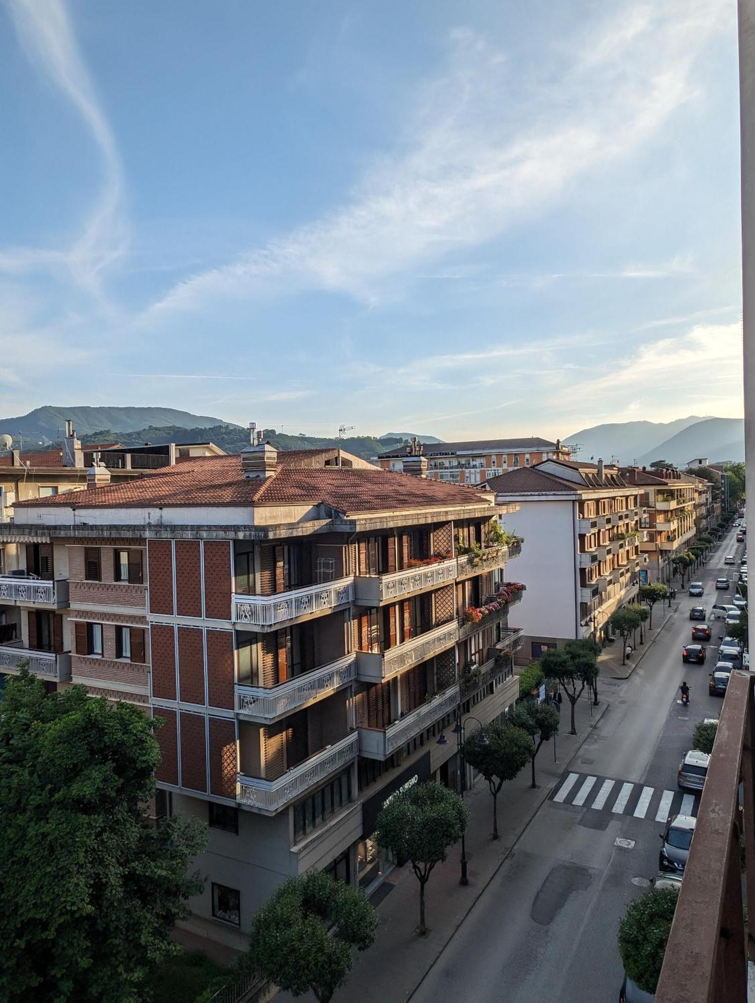Leonardo Rooms Avellino Buitenkant foto